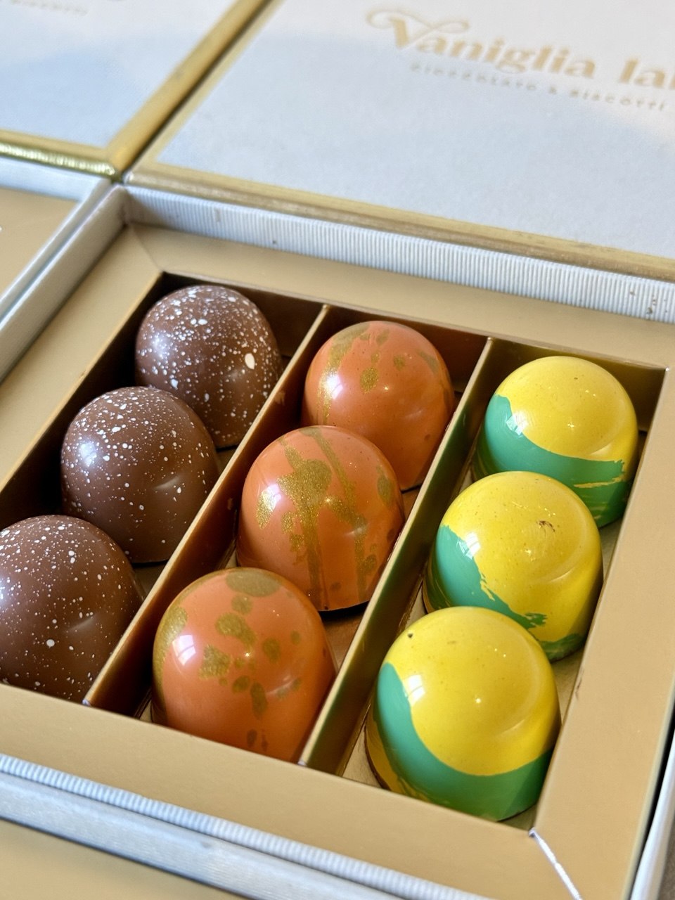 Origini: collezione di praline